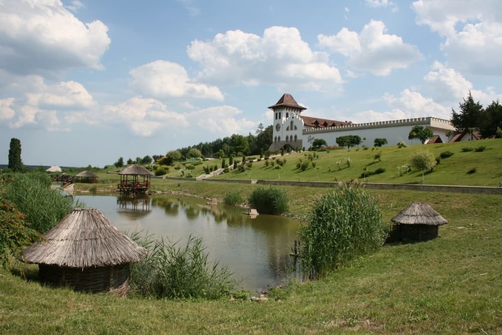 purcari_winery_2.jpg